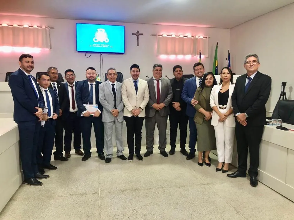 Sessão de abertura do ano legislativo reúne autoridades dos três Poderes em Presidente Dutra