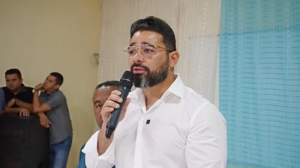 NEPOTISMO! Prefeito do Maranhão vira alvo do Ministério Público após nomeação de parentes
