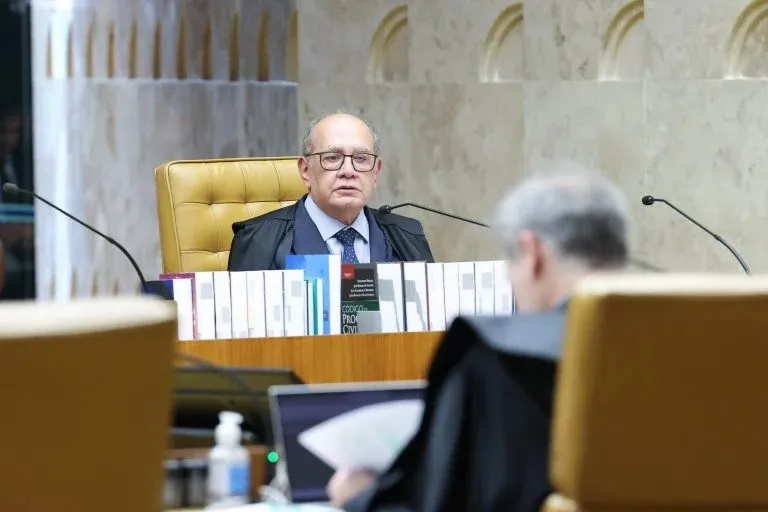Gilmar Mendes pede destaque e prisão de Collor vai ao plenário físico