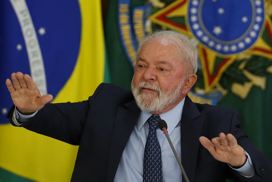 Lideranças do PT temem que Lula não dispute a Presidência da República em 2026