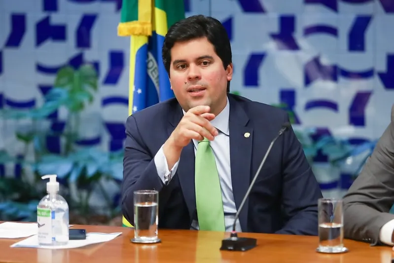 União-PP lança federação com aceno à direita e sinaliza afastamento de Lula