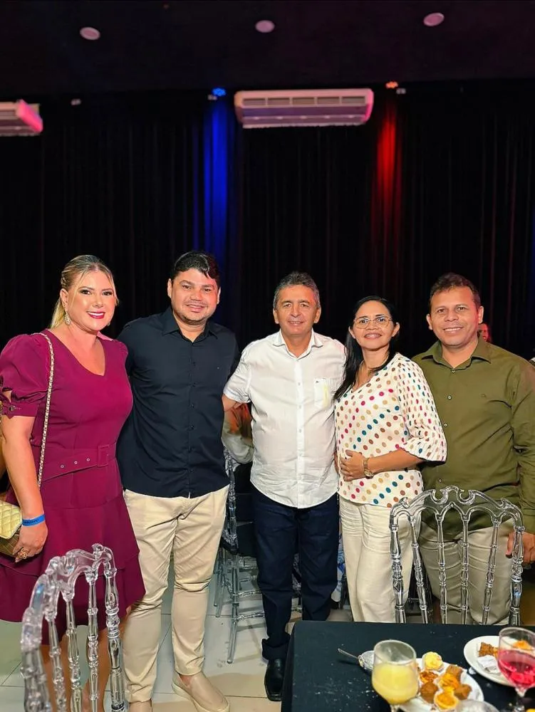  Prefeito Zezão e Vice-Prefeita Geraldina Participam de Encontro Estratégico com Governador Brandão em São Luís