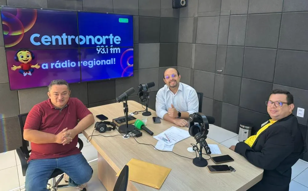Dr. Thiago dá show de conhecimento em entrevista na Rádio Centronorte FM