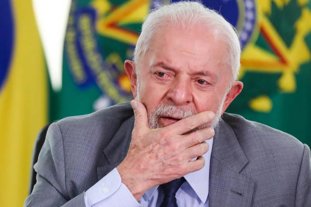 Lula diz que crime organizado está envolvido no futebol e Judiciário