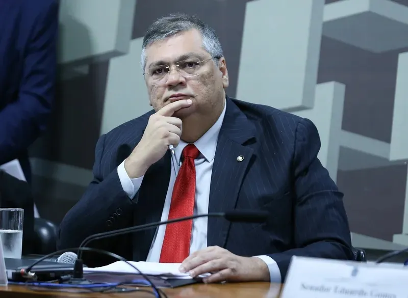Wellington diz que Polícia Federal tem provas de desvio de recursos pelo governo Flávio Dino na compra de respiradores