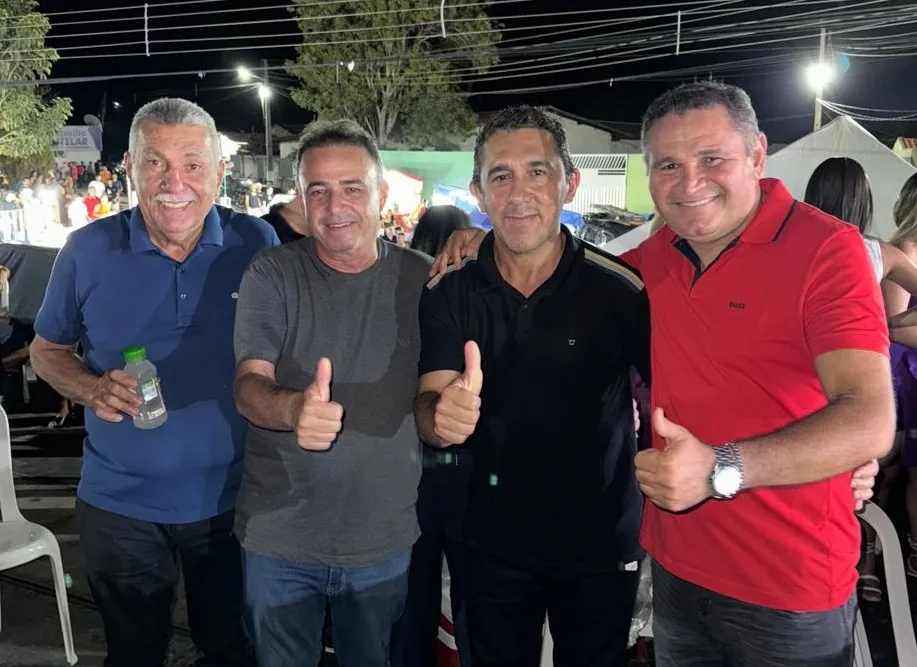 Erlanio Xavier e Sebastião Costa e Ronaldo Vaqueiro, Prestigiam os 30 Anos de Santa Filomena do Maranhão