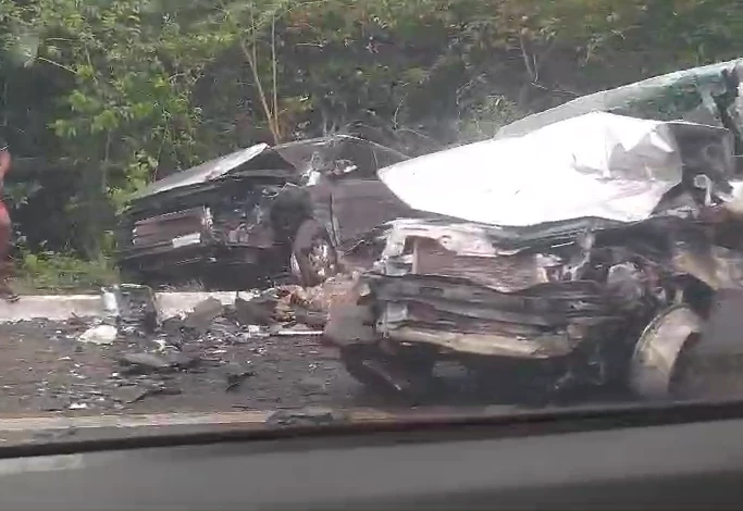 Homem morre após batida entre dois carros na BR-316, no interior do MA