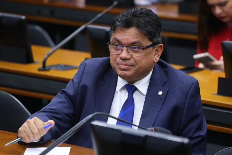 Governo do Maranhão rompe com Márcio Jerry e inicia corte de indicações no Executivo