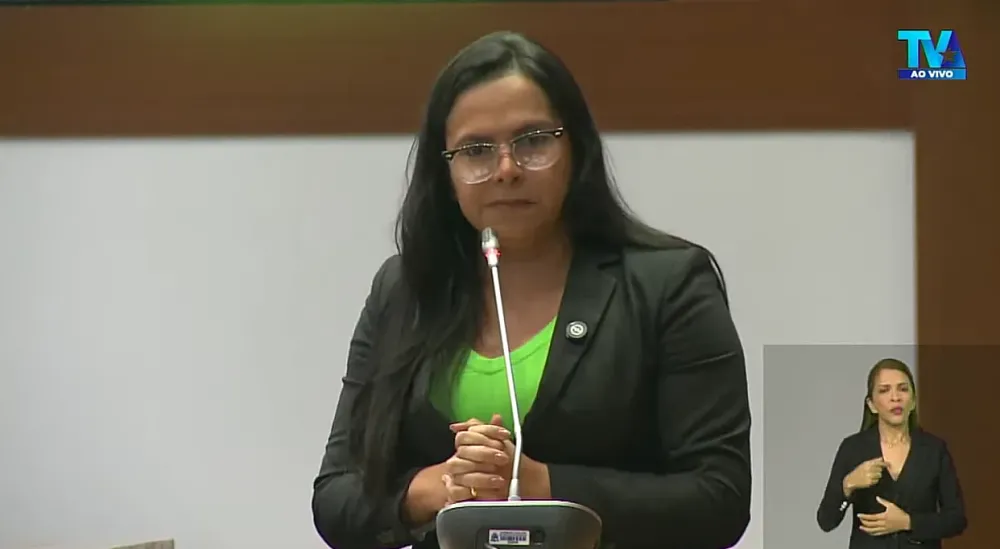 Ana do Gás fala sobre dívida, alega perseguição e cobra devedores
