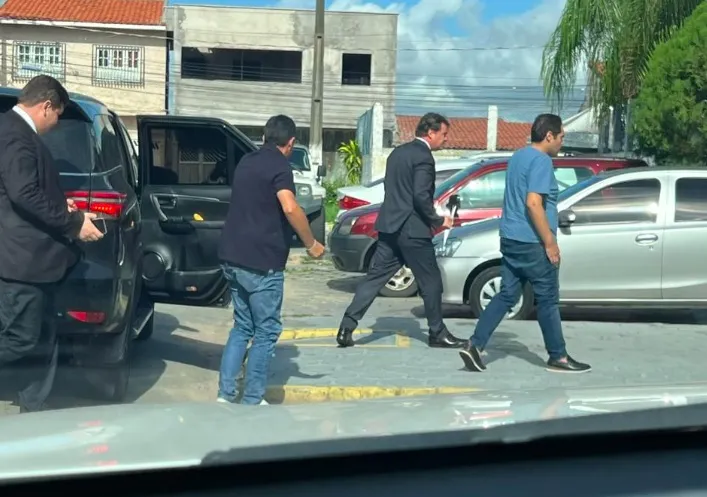 JUSTIÇA! Após oito dias do crime, prefeito acusado pela morte de policial é preso