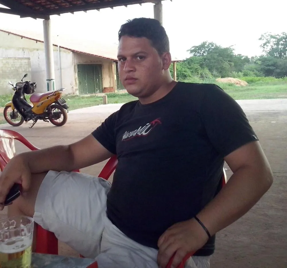 Jovem é morto a tiros durante a madrugada em Presidente Dutra