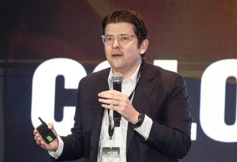 Morre Miguel Uribe, pré-candidato da Colômbia baleado durante discurso