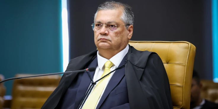 Flávio Dino bloqueia mais de R$ 4 bilhões em emendas para 2024