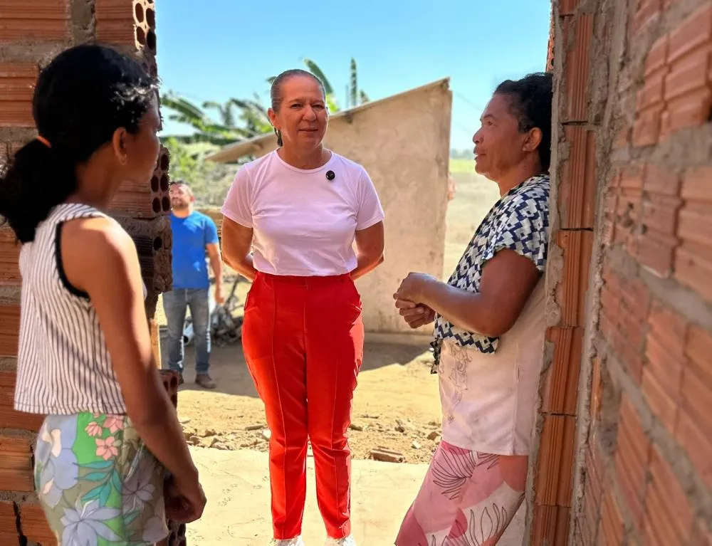 Luciana anuncia construção de mais 20 casas na sede e amplia investimentos em habitação