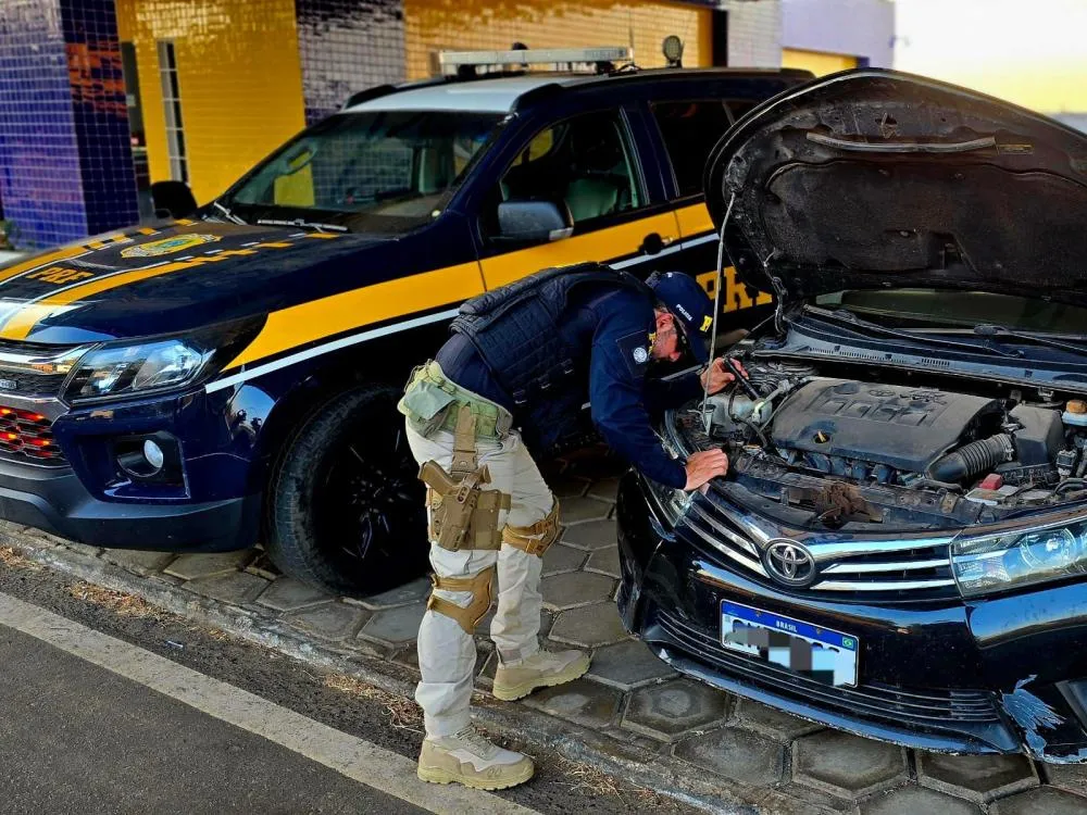 Carro roubado em Recife (PE) é recuperado pela PRF em Barra do Corda (MA)