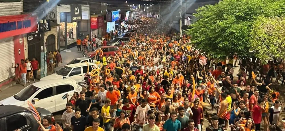 A Força do Povo: Tentativa de Barrar Evento de Remy Soares Fracassa e Multidão Sai às Ruas em Presidente Dutra