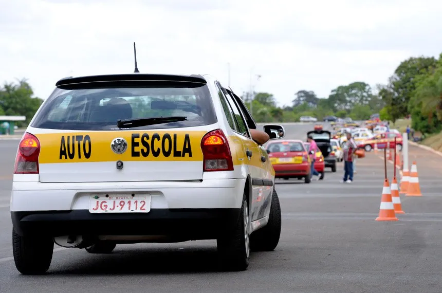 CNH sem autoescola é aprovada e aulas deixam de ser obrigatórias