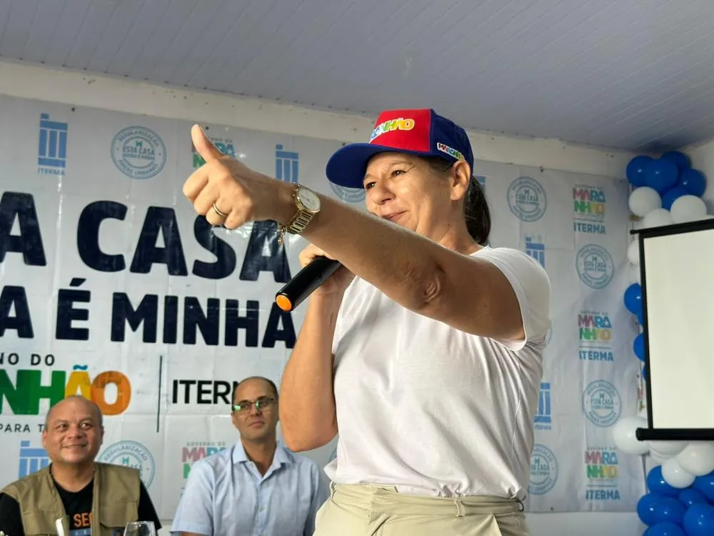 Professores de Buriti Bravo passam a receber mais de 25% acima do piso nacional após reajuste anunciado pela prefeita Luciana