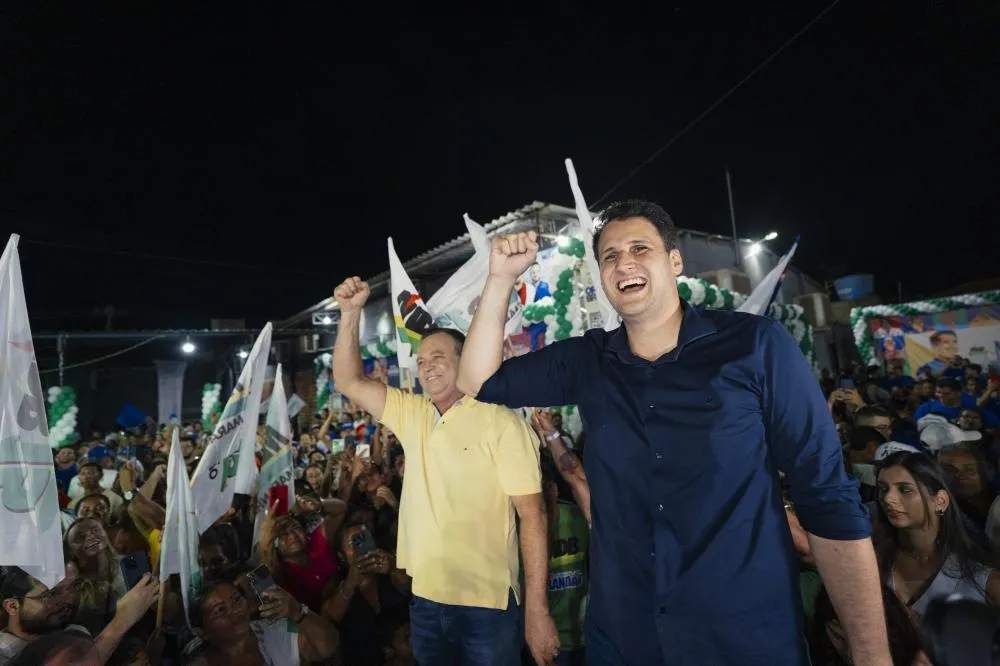 Orleans Brandão comemora com multidão em Presidente Dutra crescimento de sua pré-campanha em todo o estado