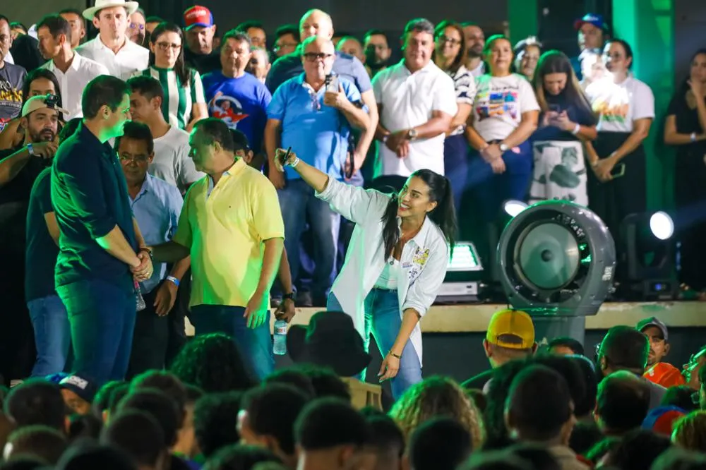 PRESIDENTE DUTRA: Deputada Daniella Dá Show de Popularidade e Mostra Como se Faz Política Real