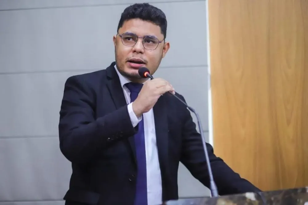 Polícia pede busca e apreensão contra deputado federal por suspeitas de agressões à esposa