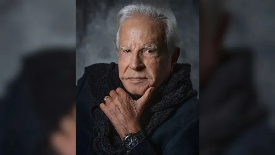 Morre Cid Moreira, aos 97 anos
