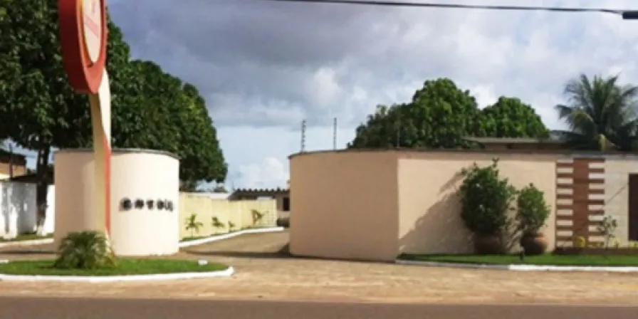Criminosos invadem motel, roubam funcionários e clientes