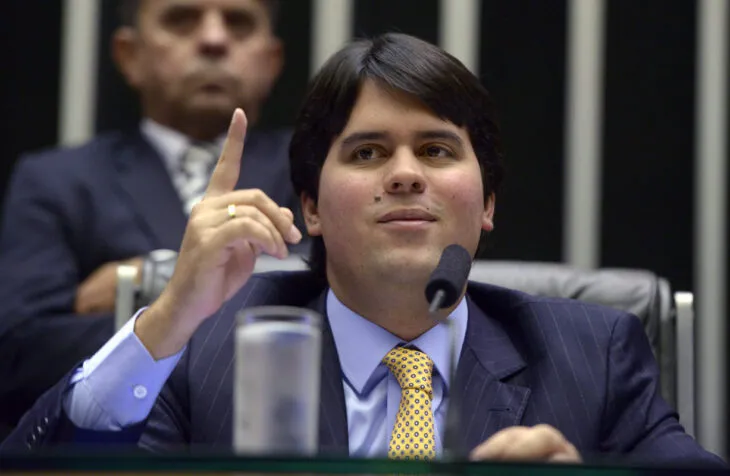 Weverton sai das eleições pequeno com 24 prefeitos a menos, enquanto André Fufuca se fortalece na corrida pelo Senado