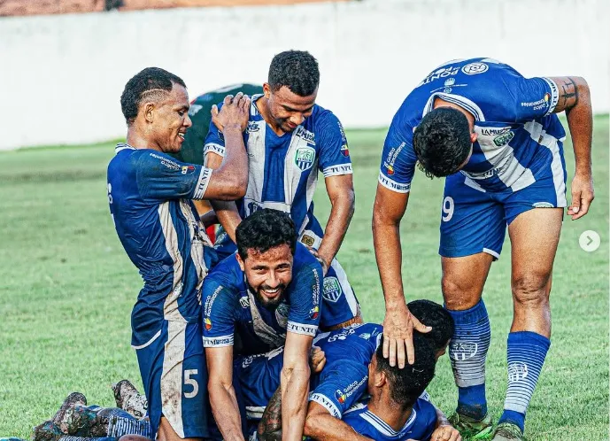 Tuntum marca gol no fim, bate o Pinheiro de virada e conquista primeira vitória no Estadual
