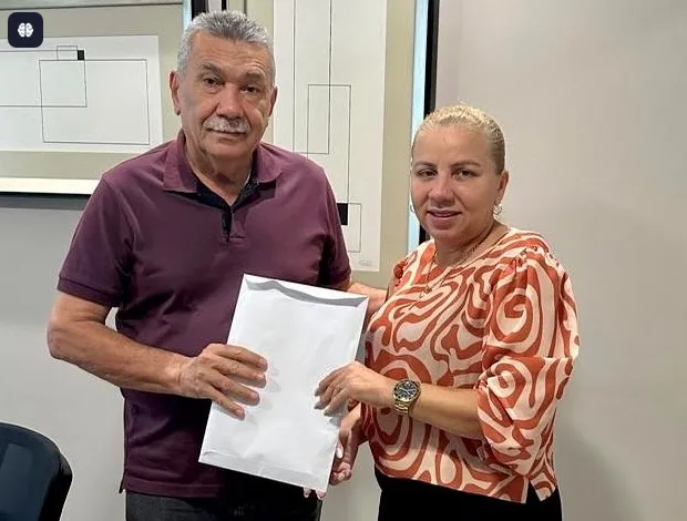 Santa Filomena avança na habitação: Prefeito Salomão Barbosa assina termo para implantaçã do Programa Minha Casa, Minha Vida